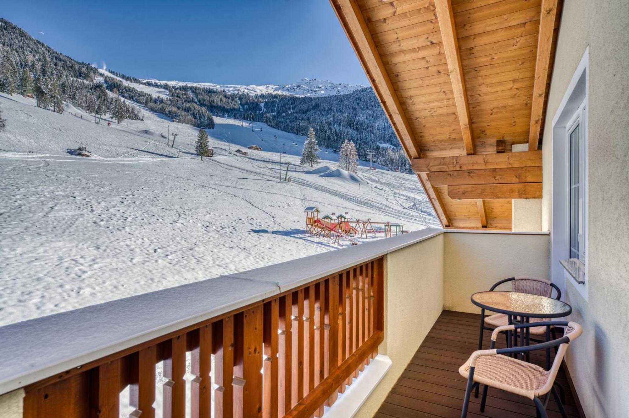 Hotel Alpen-Royal Jerzens Exterior foto